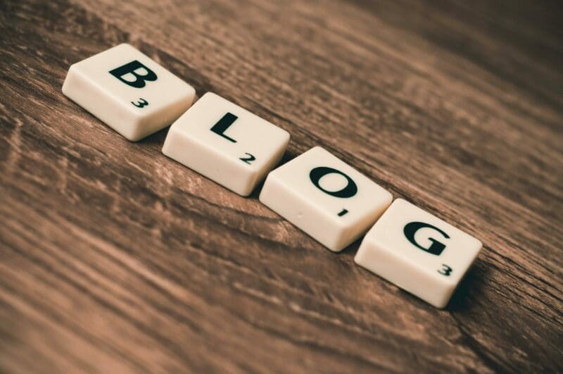 Bude AI raz písať články za bloggerov ?